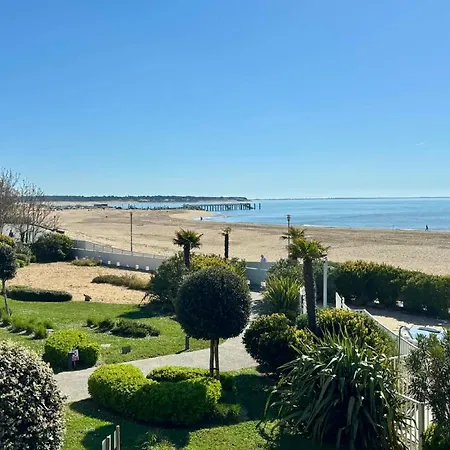 Neuf En Bord De Pour 6 Pers, Balcon, Piscine, Jacuzzi, Parking, Animaux Admis - Fr-1-194-233