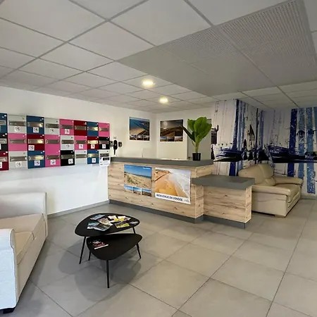 Neuf En Bord De Pour 6 Pers, Balcon, Piscine, Jacuzzi, Parking, Animaux Admis - Fr-1-194-233